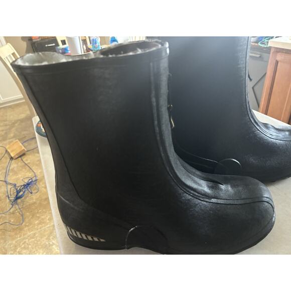LaCrosse Rubber Boots Men’s 14 Waterproof Insulated Cold Weather Snow Ice New